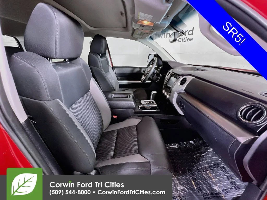 Used 2017 Silver Sky Metallic Toyota SR5 image 16
