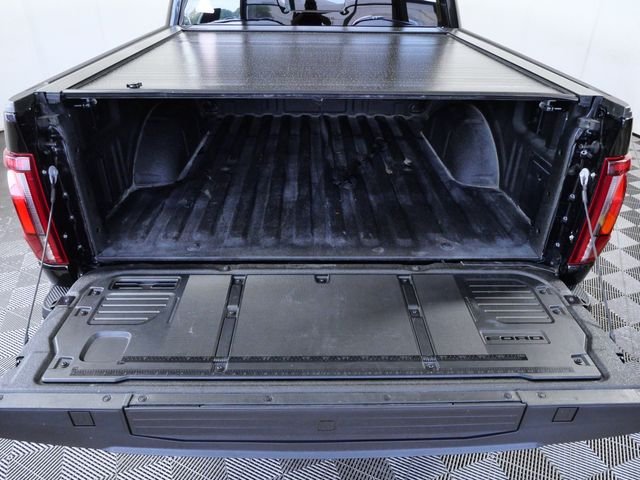 Used 2025 Black Ford XLT image 10