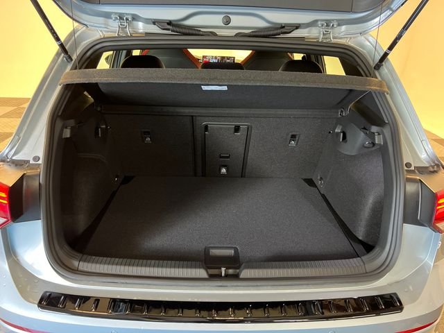 New 2026 Silver Volkswagen 2.0T SE image 5