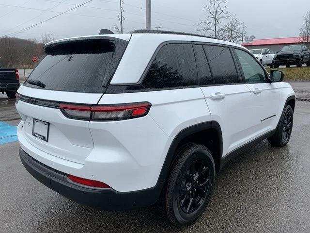 New 2026 Bright White Clearcoat Jeep Altitude image 7
