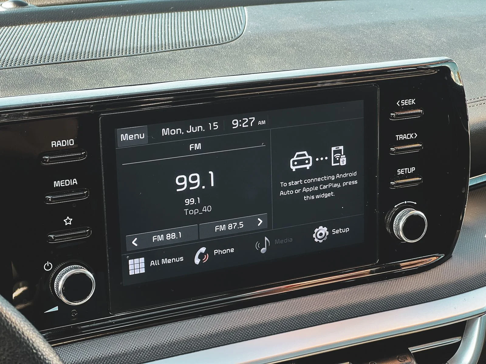 2023 Kia K5 LXS - Photo 20