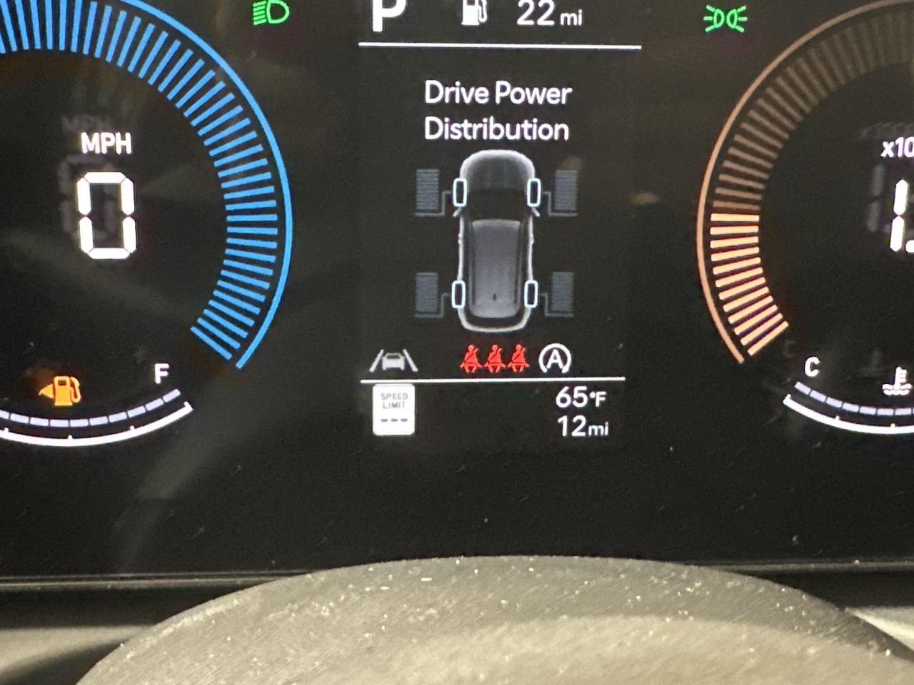 New 2026 Phantom Black Hyundai SE image 13