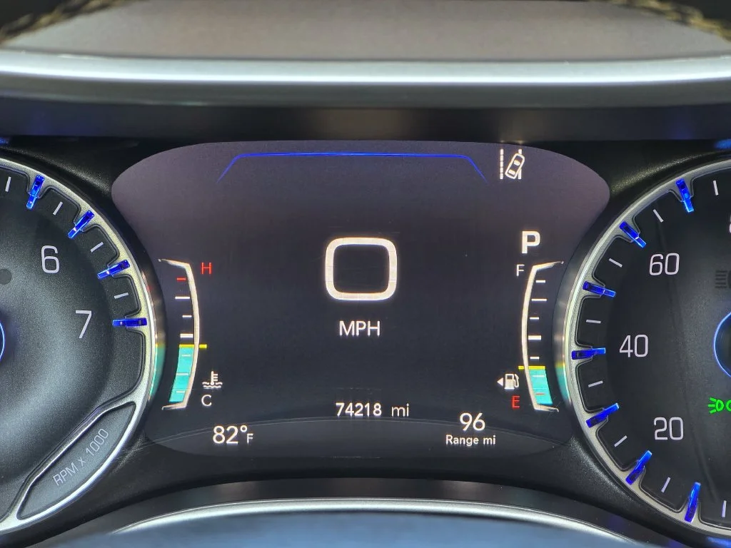 Used 2024 Black Chrysler Touring L image 32