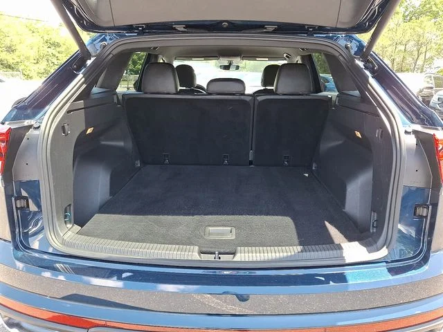 2023 Volkswagen Atlas Cross Sport SE w/Tech - Photo 29