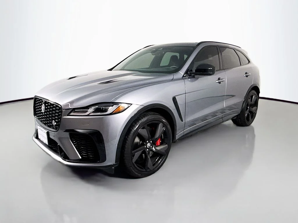 2024 Jaguar F-PACE SVR AWD's photo