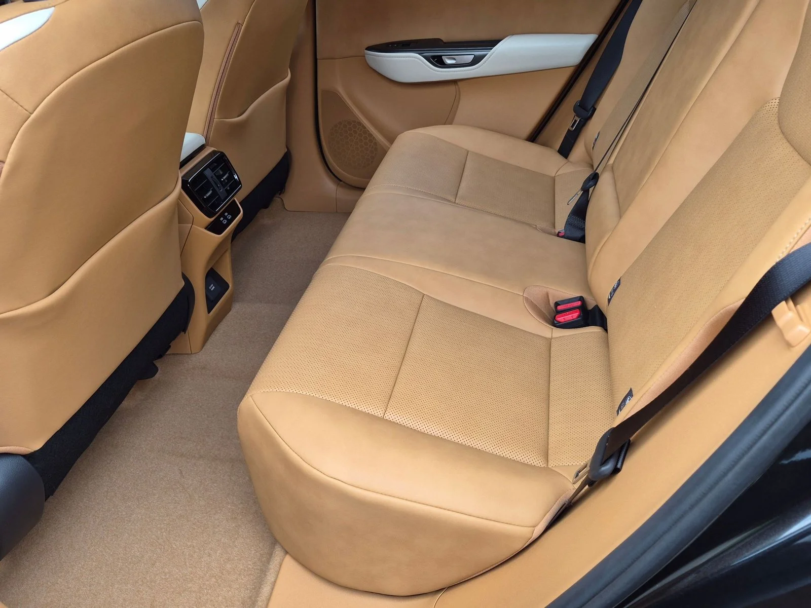 Certified Used 2026 Caviar Lexus RZ 350e Premium image 19