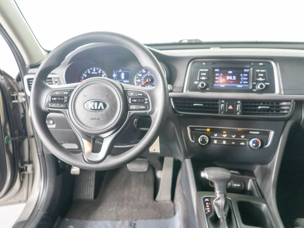 Used 2016 Gray Kia LX image 12