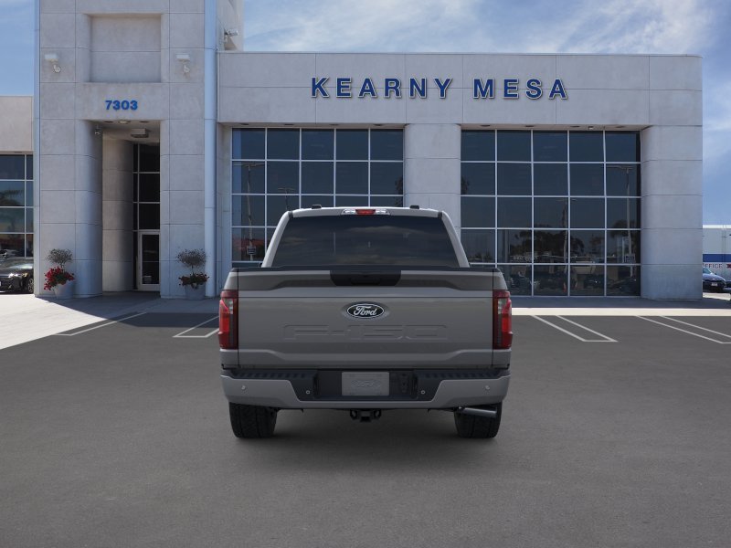 New 2026 Carbonized Gray Metallic Ford XLT image 30