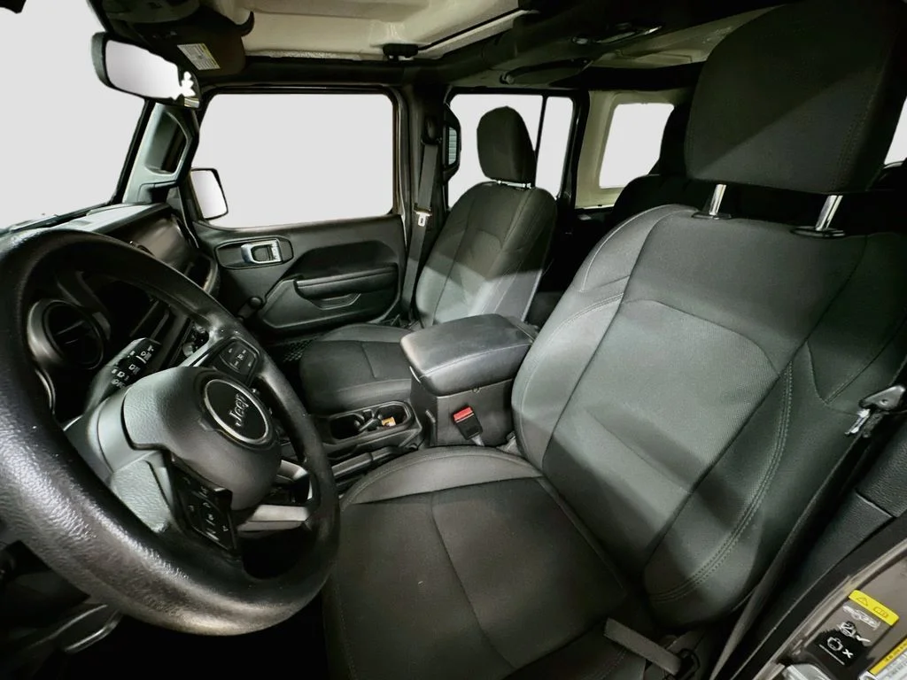 Used 2022 Gray Jeep Unlimited Willys image 5