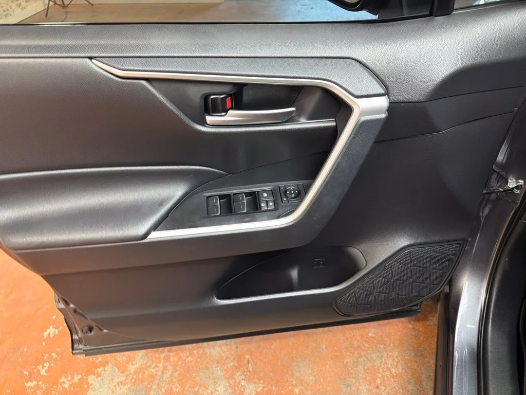 Used 2024 Magnetic Gray Metallic Toyota XLE Premium image 24