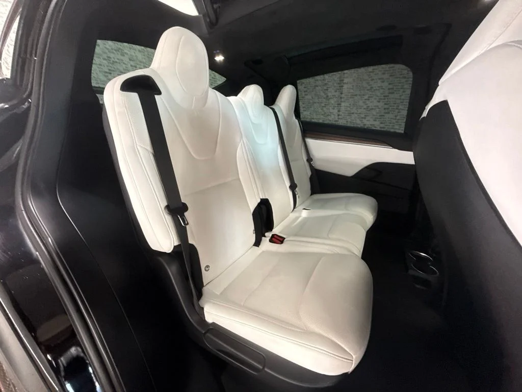 Used 2022 Solid Black Tesla Base image 12