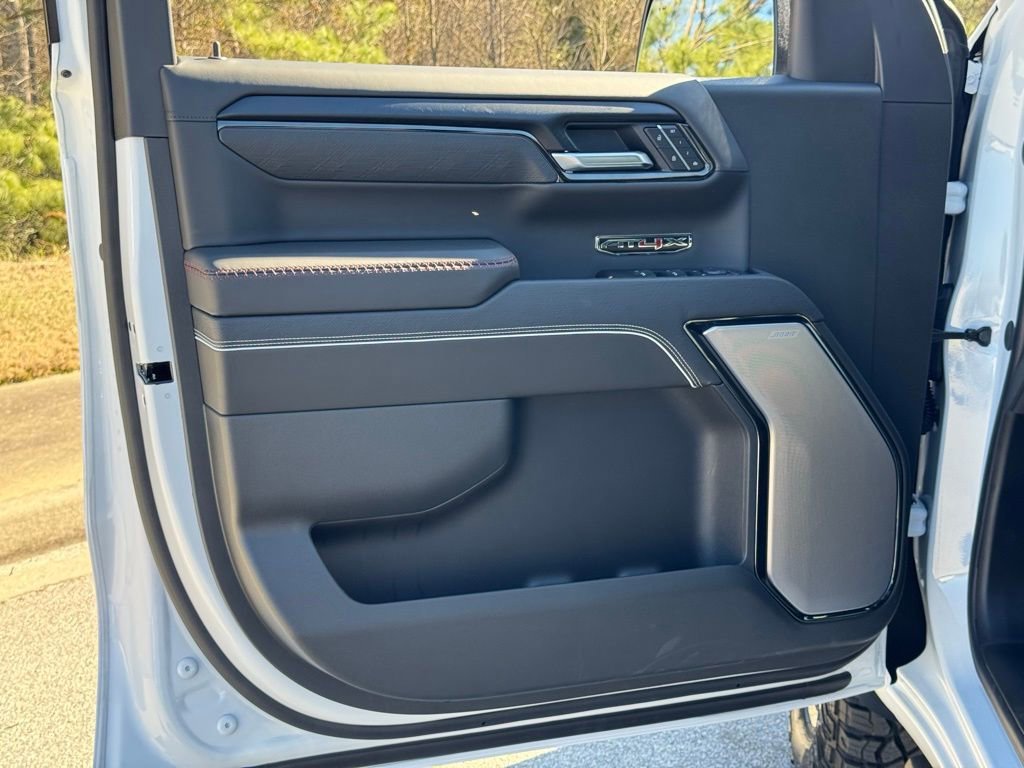 2026 GMC Sierra 1500 AT4X - Photo 19