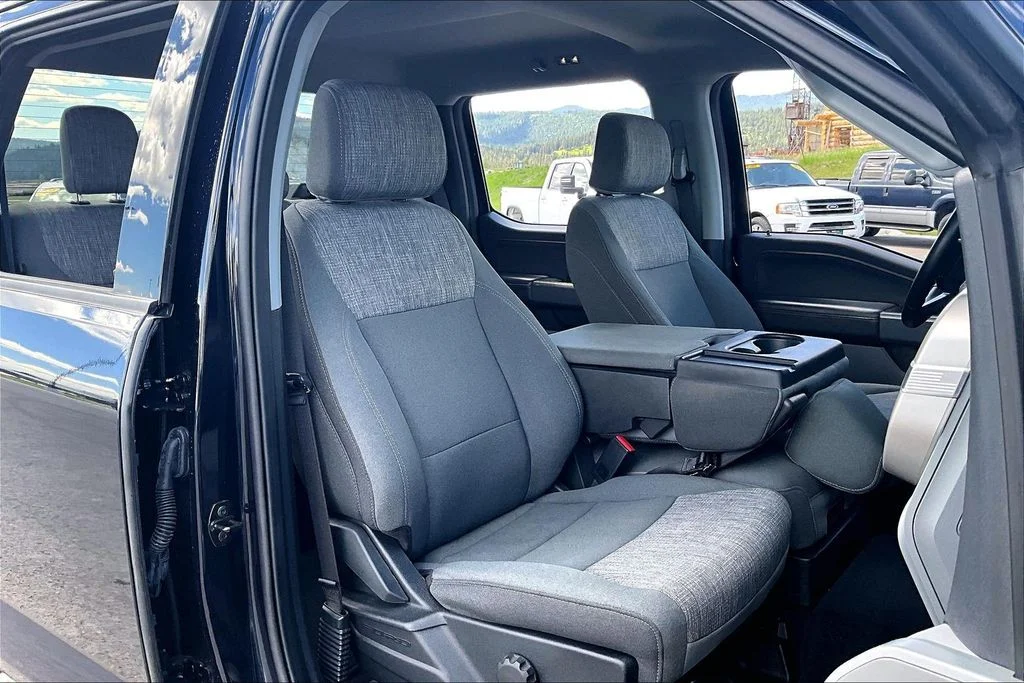 2023 Ford F-150 XLT - Photo 7
