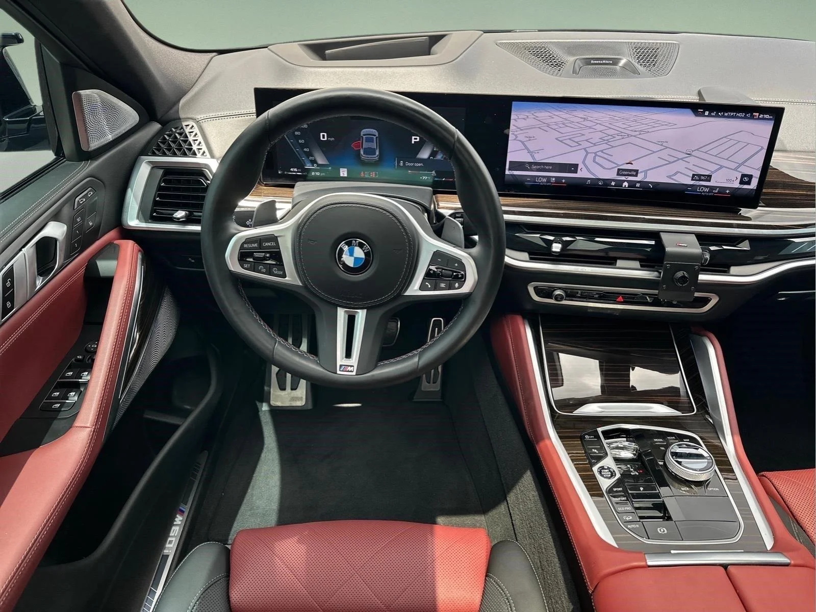 Used 2025  BMW M60i image 16