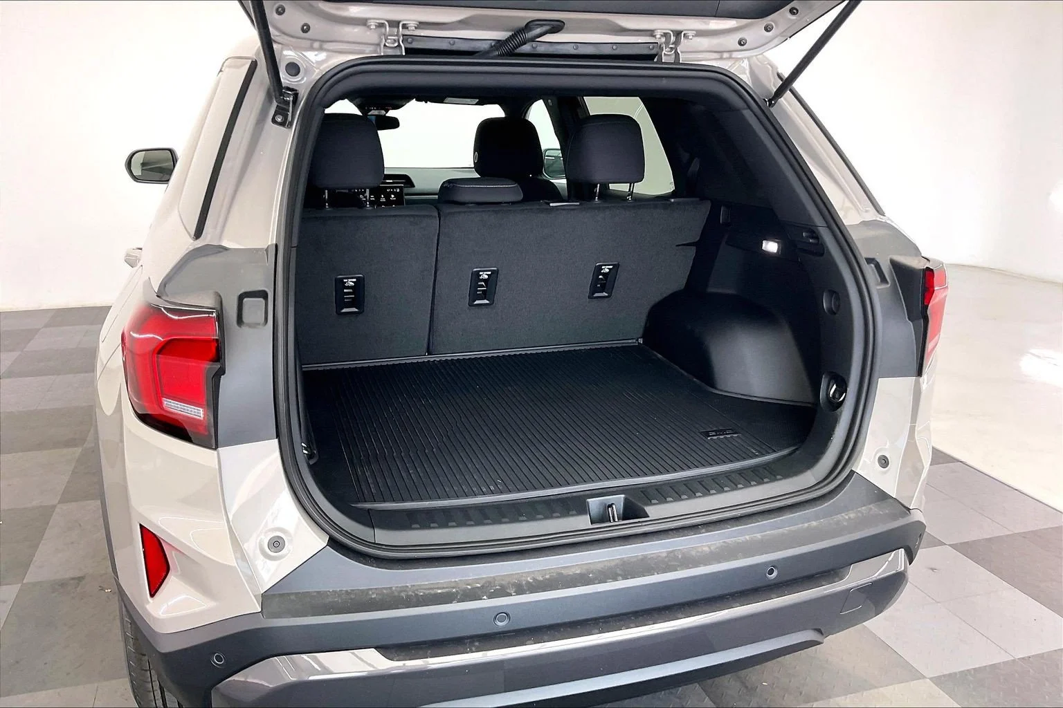 New 2027 Riverstone Metallic GMC AWD Elevation image 11