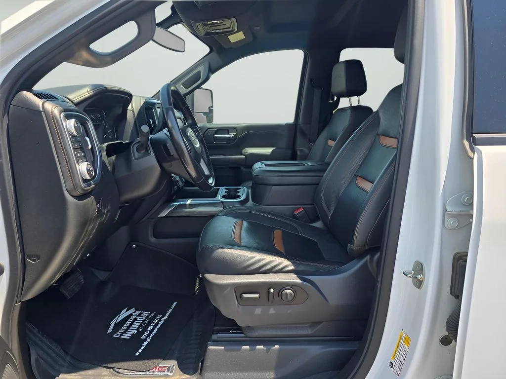 Used 2021 Summit White GMC AT4 image 10