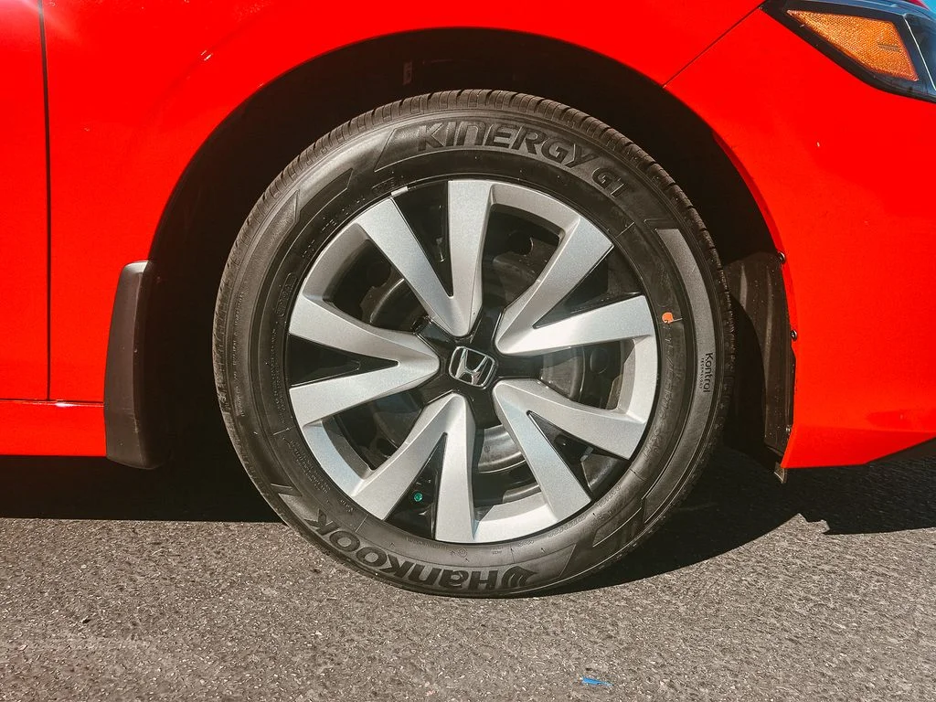 New 2026 Rallye Red Honda LX image 9