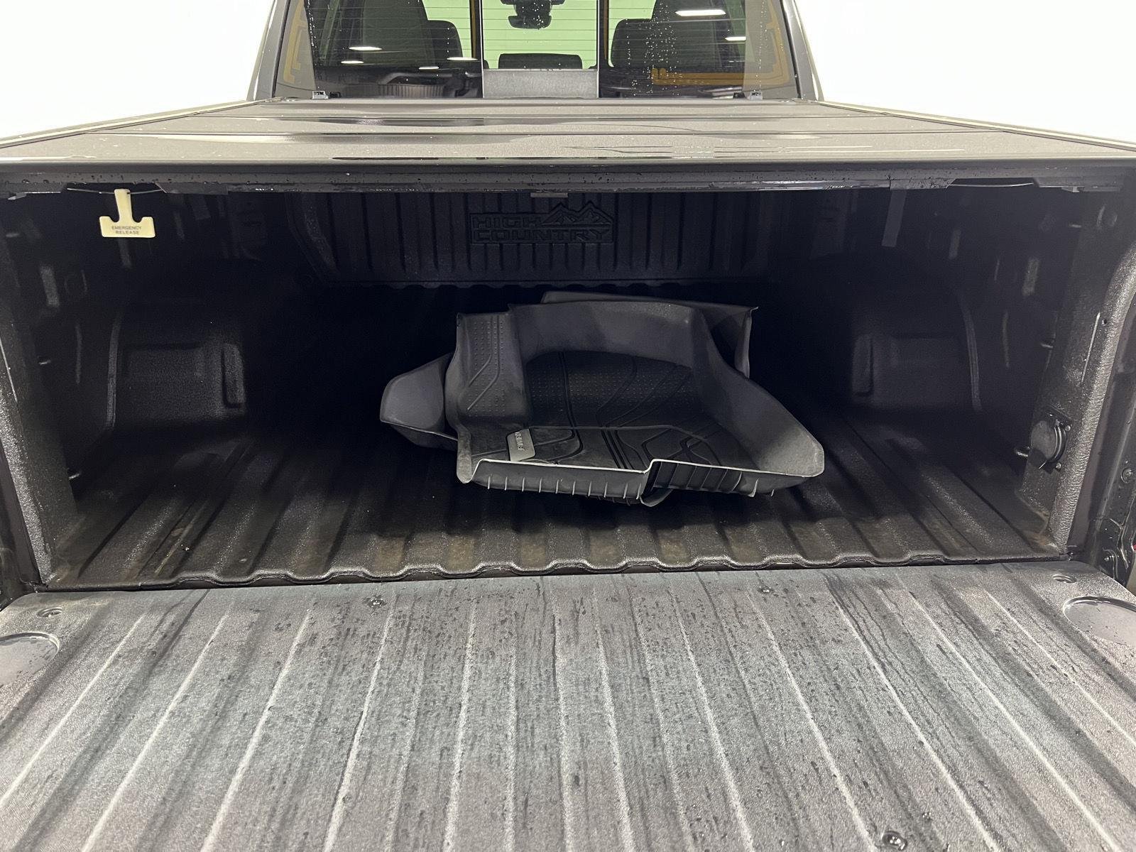 Used 2024 Black Chevrolet High Country image 20