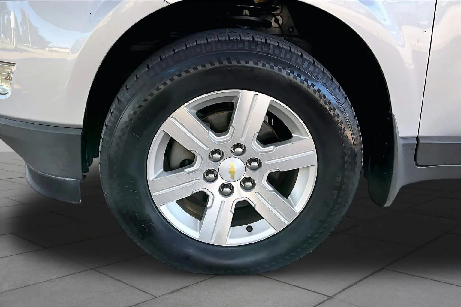 Used 2012 Silver Ice Metallic Chevrolet LT w/1LT image 9