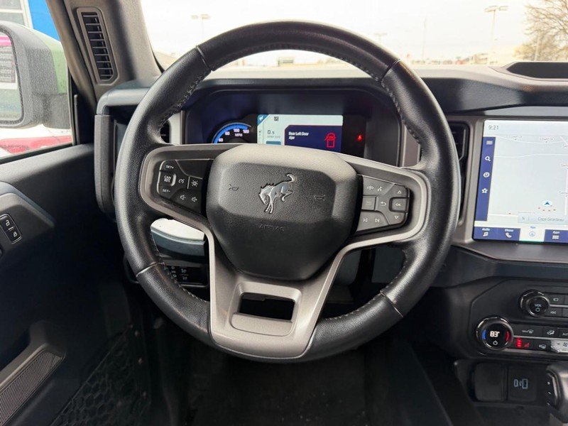 2023 Ford Bronco 4-Door Outer Banks - Photo 10