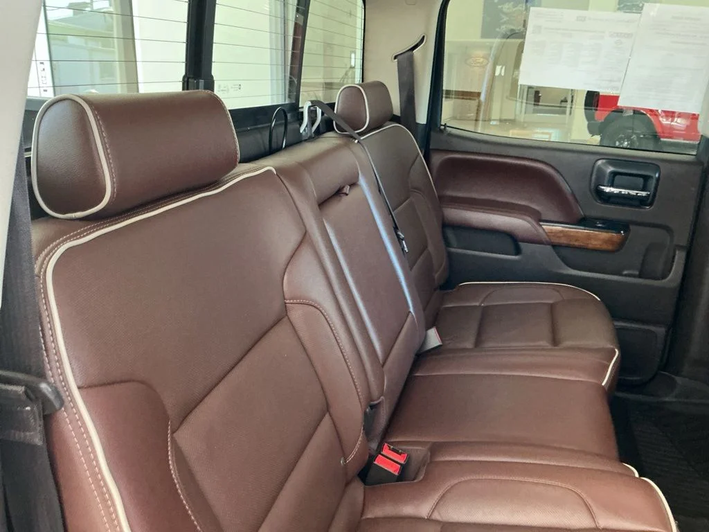 Used 2017 Pearl Chevrolet High Country image 27