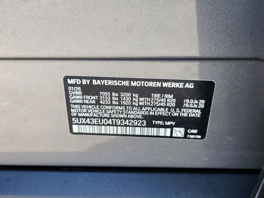 New 2026 Skyscraper Grey Metallic BMW xDrive50e image 22