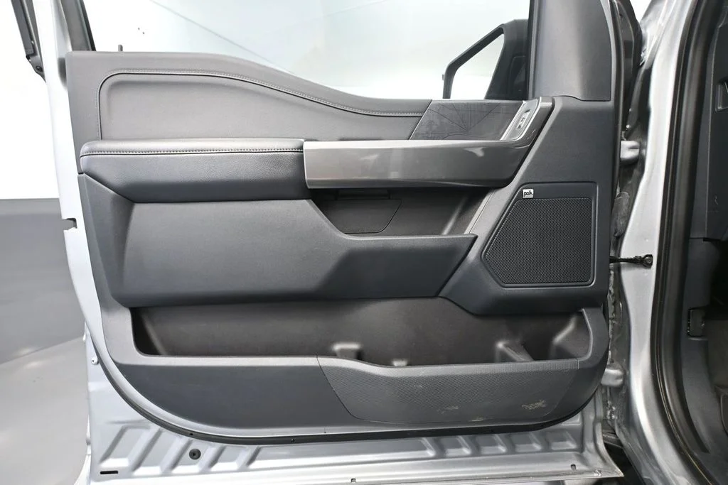 Used 2022 Silver Ford XLT image 14