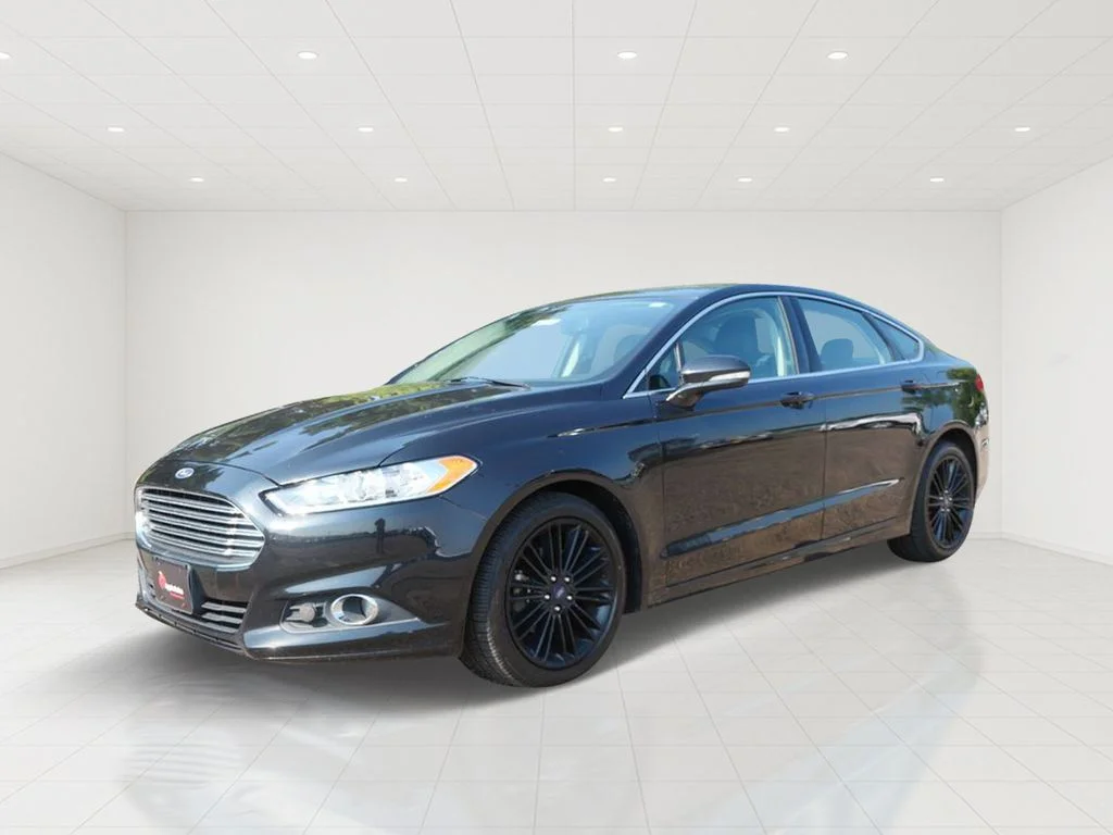 Used 2014 Ford Fusion SE with VIN 3FA6P0HD3ER391946 for sale in White Bear Lake, Minnesota