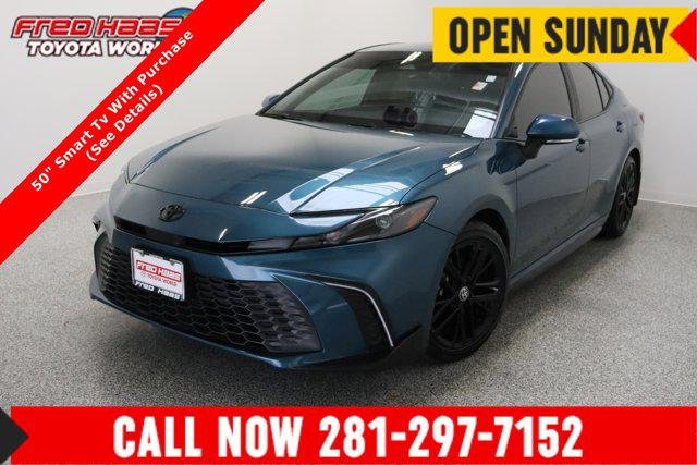 2025 Toyota Camry FWD