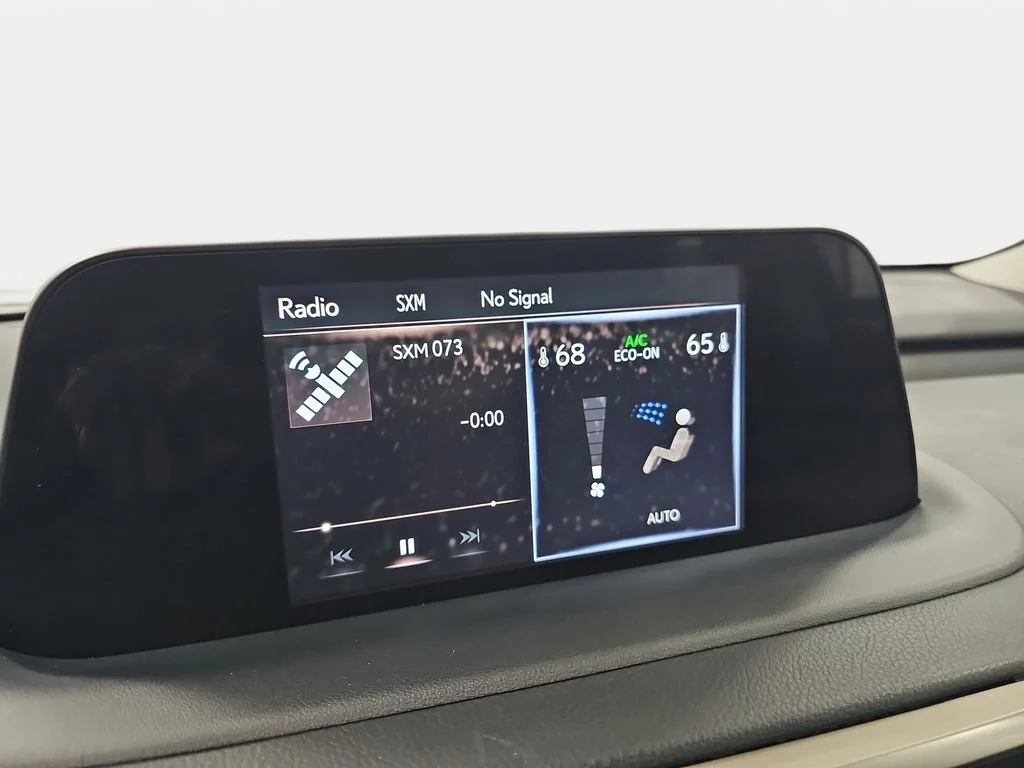 Used 2022 ATOMIC SILVER Lexus 450h image 24