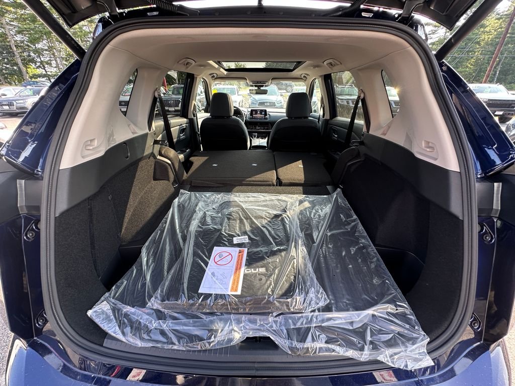 2026 Nissan Rogue Dark Armor - Photo 24