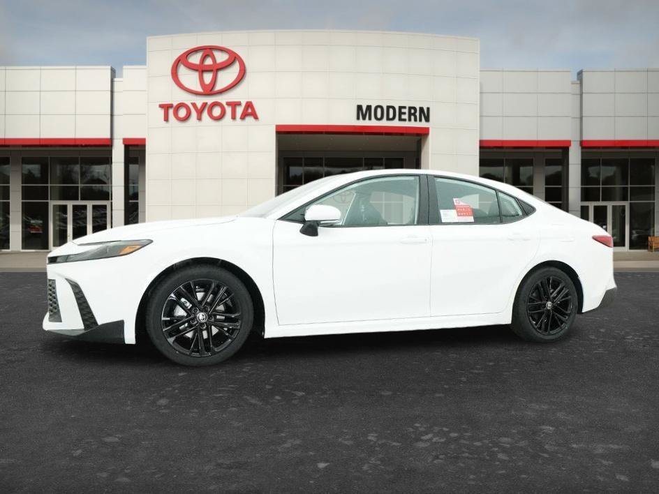 New 2026 Ice Cap Toyota SE image 4