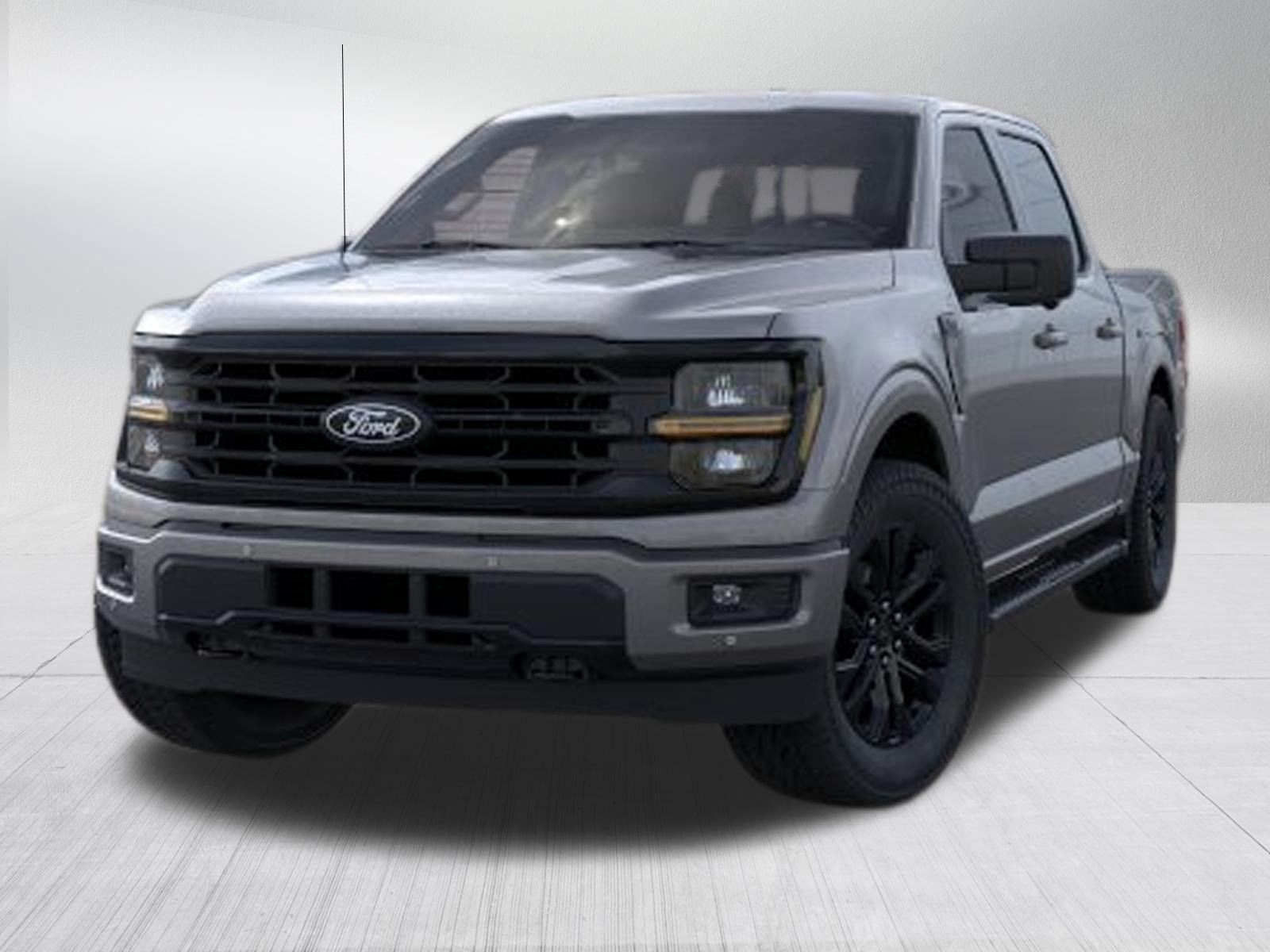 New 2026 Carbonized Gray Metallic Ford XLT image 3