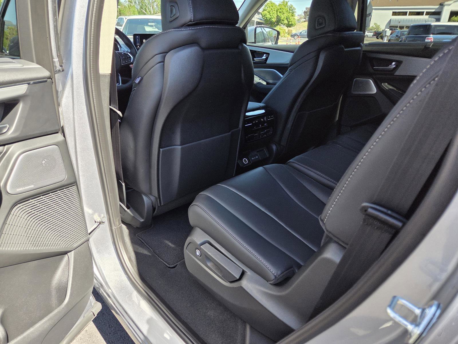 New 2026 Solar Silver Metallic Acura w/Technology Package AWD image 11