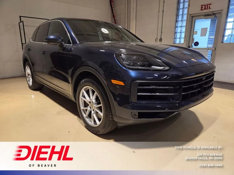 2024 Porsche Cayenne -'s photo