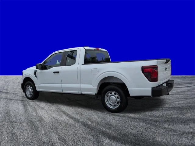 New 2026 Oxford White Ford XL image 6
