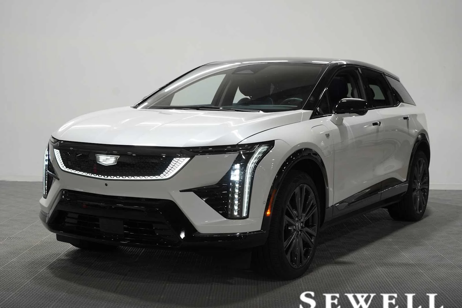 2025 Cadillac Optiq Sport 2 AWD's photo
