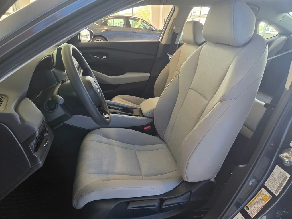 New 2026 Meteorite Gray Metallic Honda LX image 18