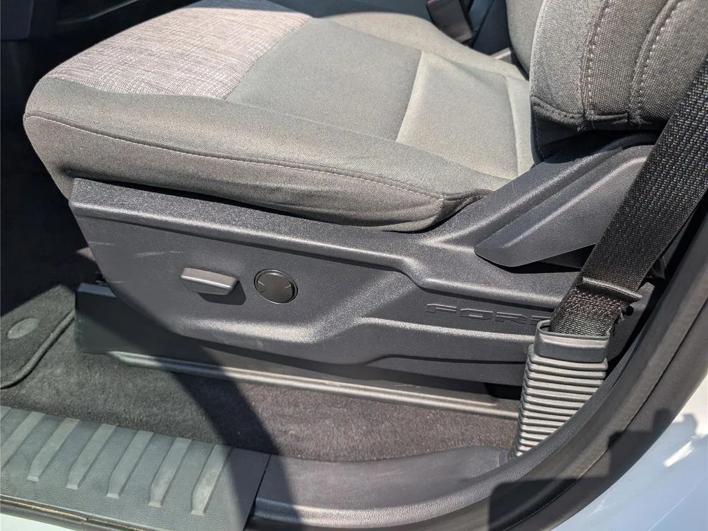 2023 Ford F-150 XLT - Photo 18