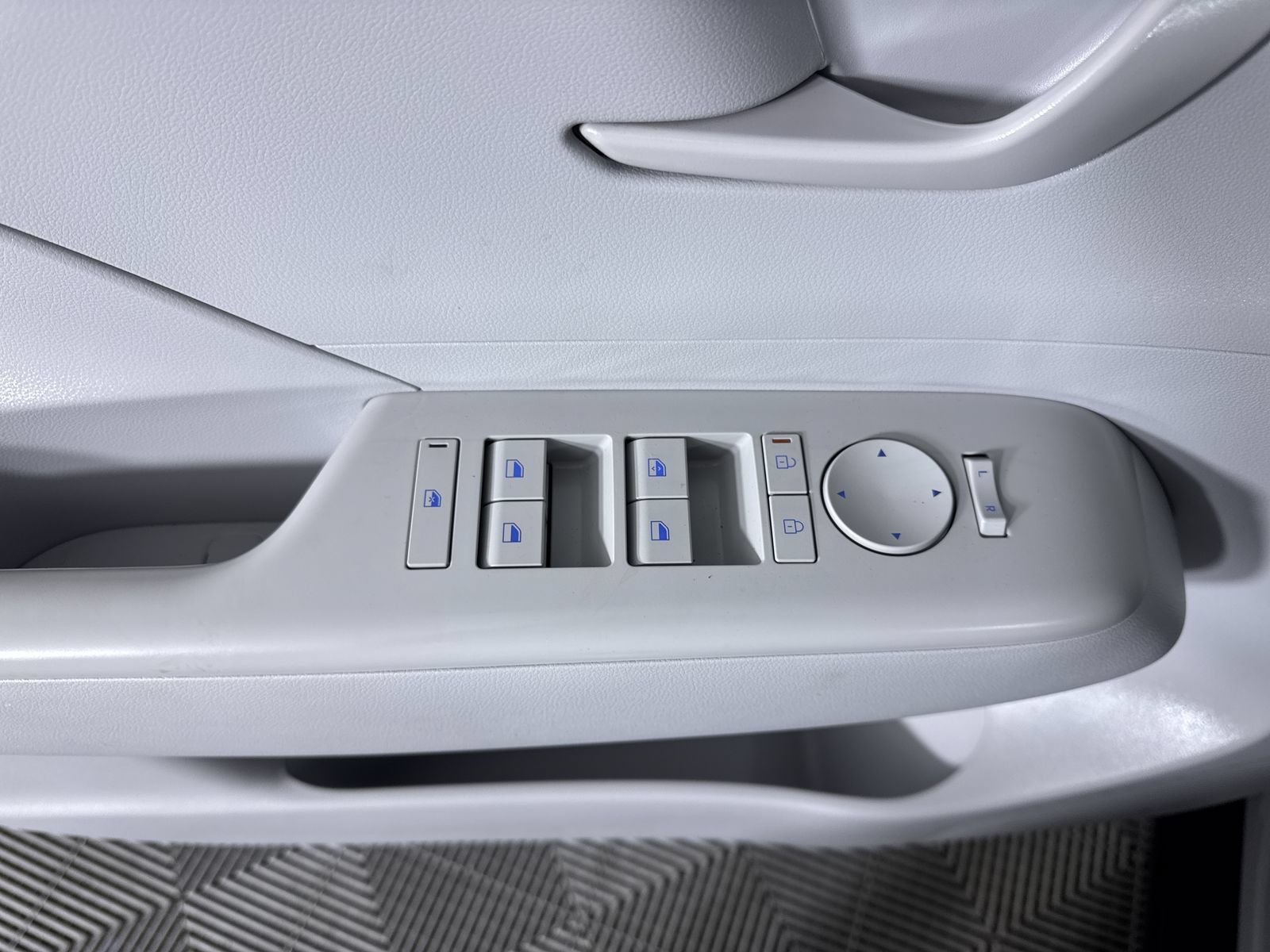 Certified Used 2024 Cyber Gray Metallic Hyundai SEL image 14