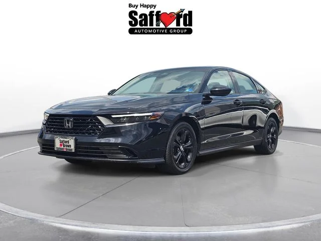 Used 2025 Black Honda SE image 1