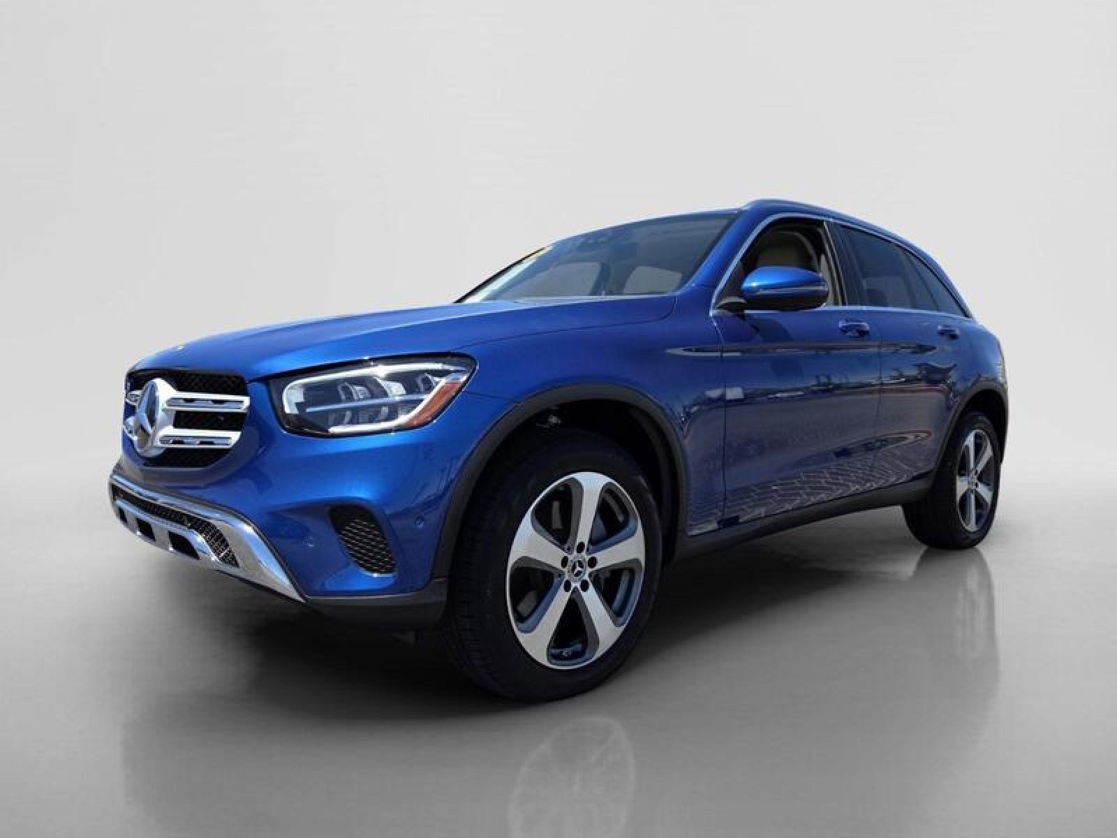 Certified Used 2022 Starling Blue Metallic Mercedes-Benz GLC 300 image 8