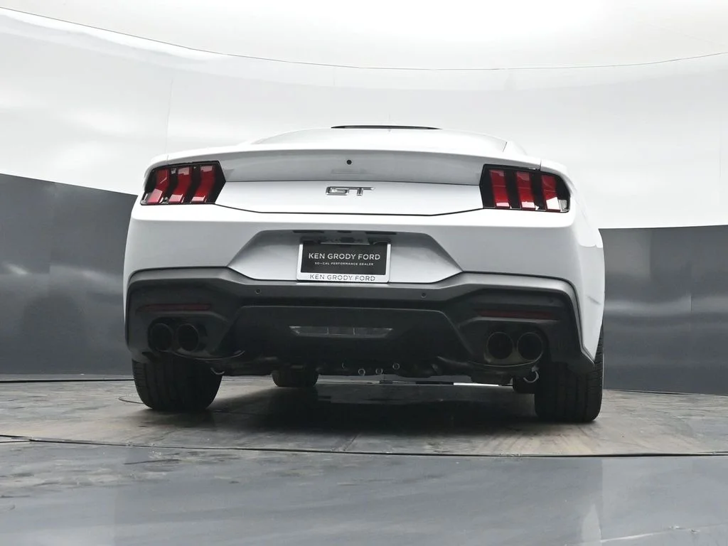 New 2026 Oxford White Ford GT image 43