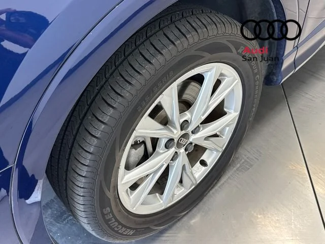 Used 2024  Audi Premium image 5