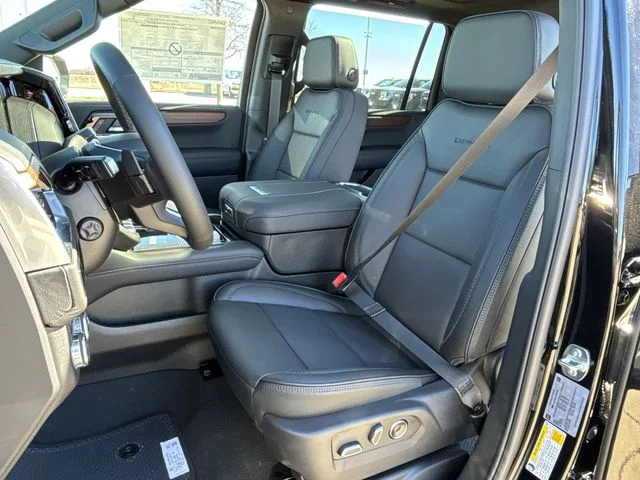 2026 GMC Yukon XL Denali - Photo 65