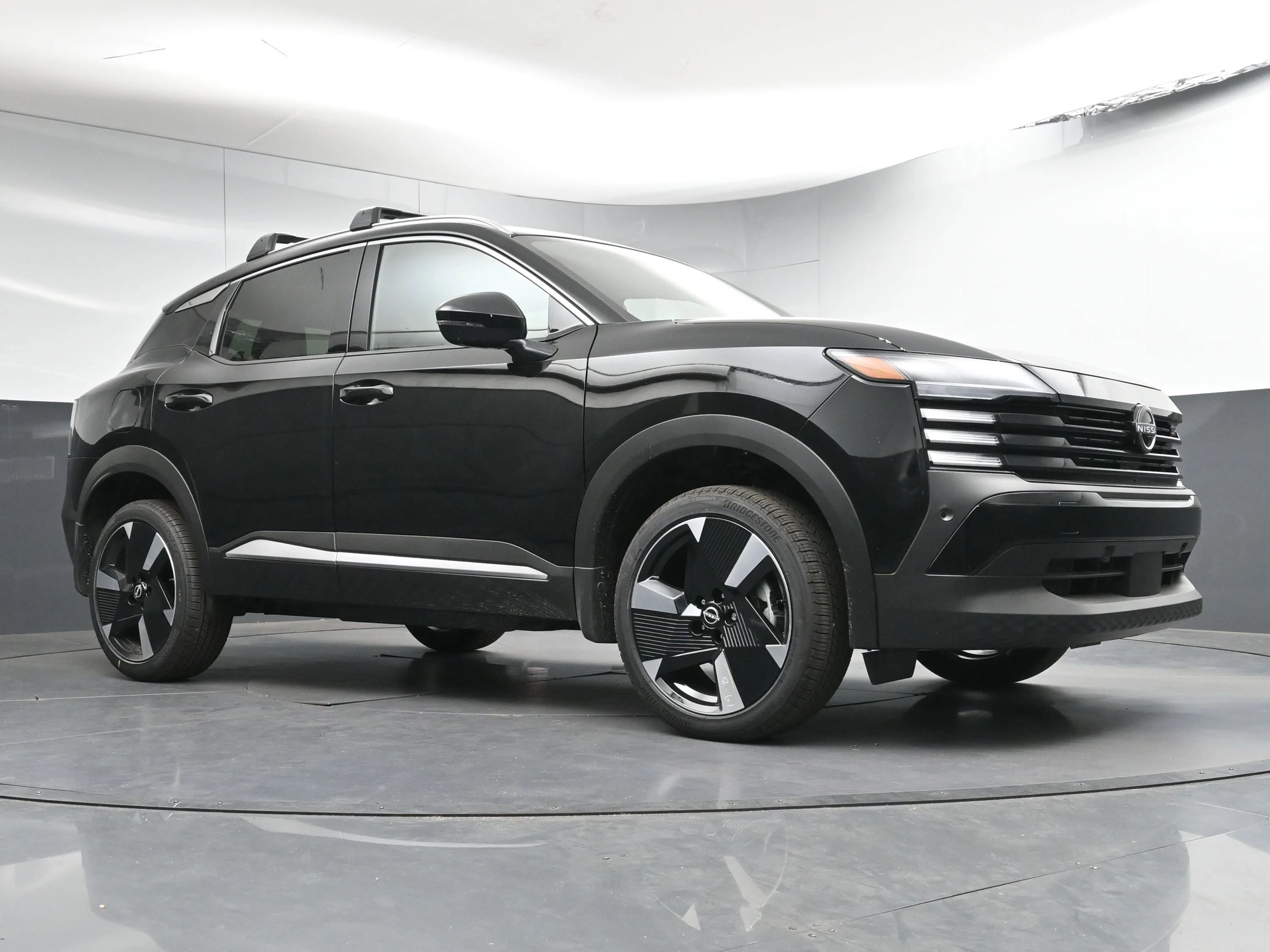New 2026 Super Black Nissan SR image 21