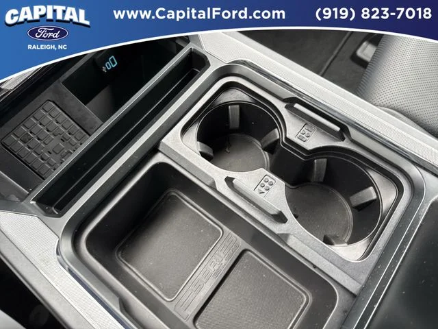 Used 2023 Red Ford Lariat image 31