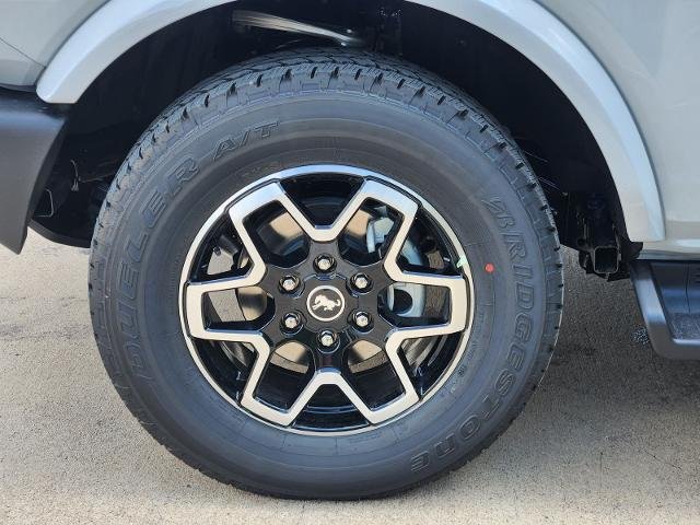 New 2026 Avalanche Gray Ford Outer Banks® image 29