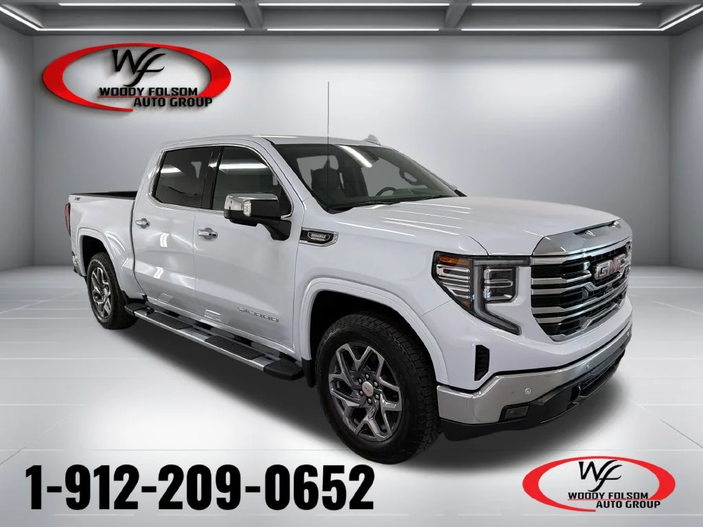 New 2026 Glacier White Tricoat GMC SLT image 1