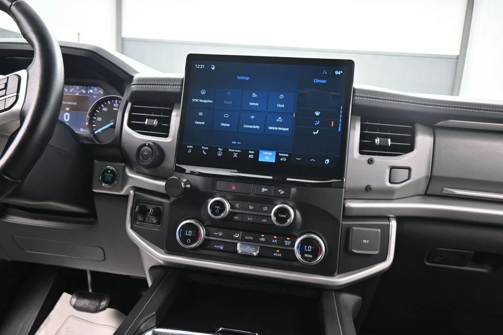 Used 2022 White Ford XL image 47
